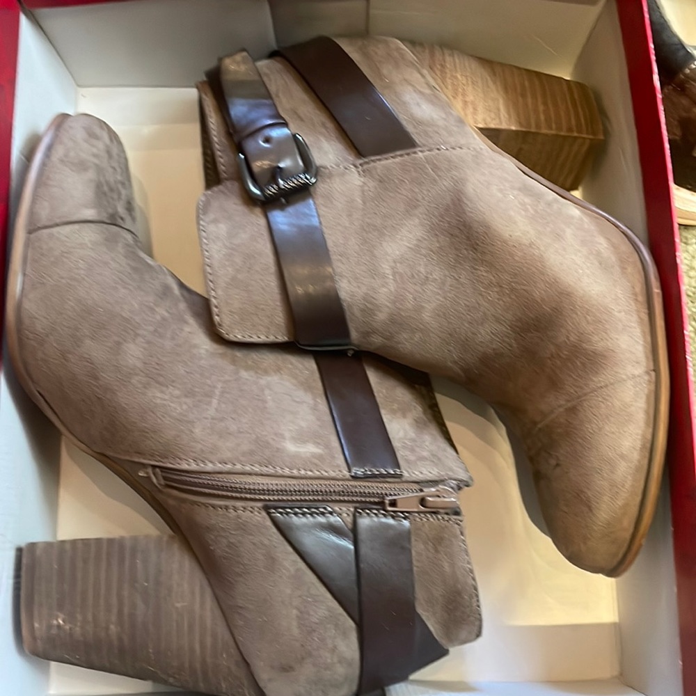 Woman’s Carlos Santana Booties